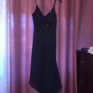 Never been worn. Still have the tag